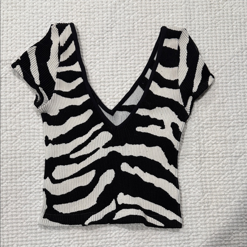 Bebe Black and White ZebraTop
